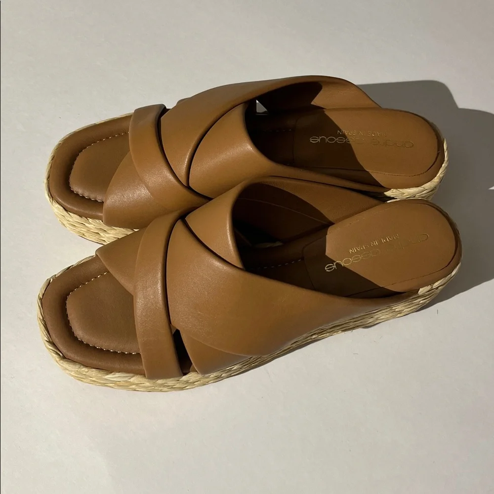 Andre Assous Calesa wedge sandals camel leather espadrilles platforms sz 39 NEW!